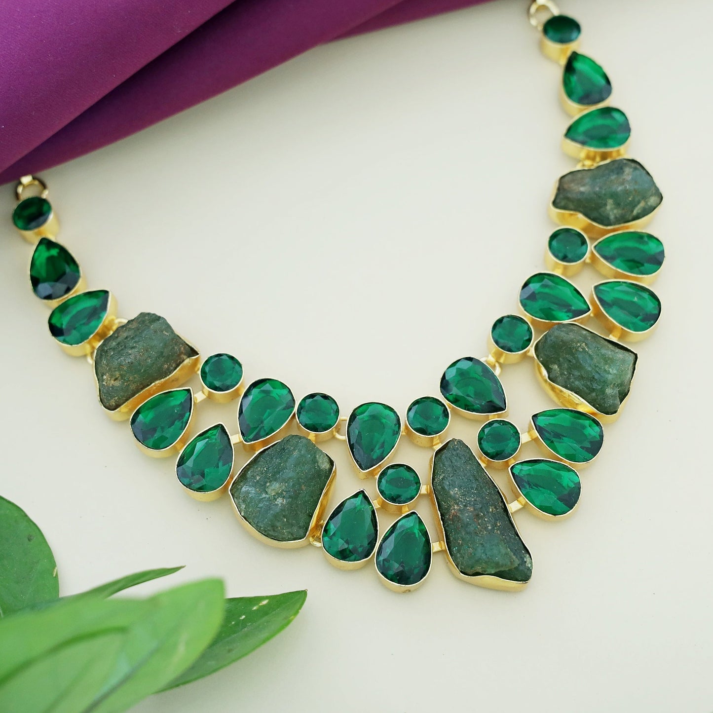 Irregular Neckpiece