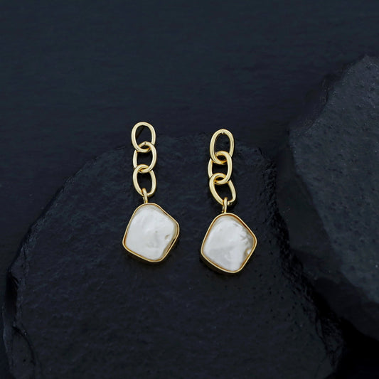 Golden Baroque Earring